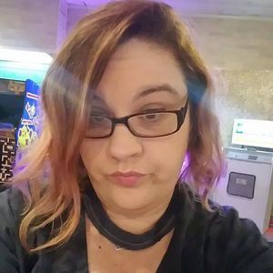 Meet your Posher, Leana